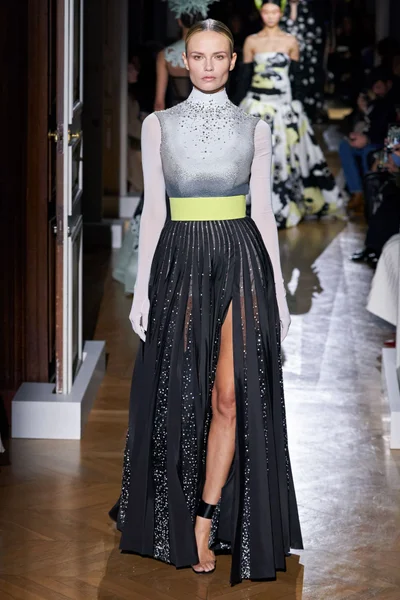 Look 47